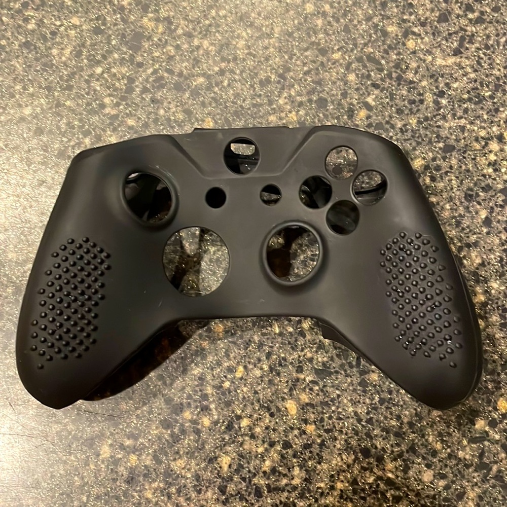 Xbox One controller cover